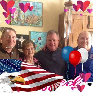 Meet your Posher, Dixie